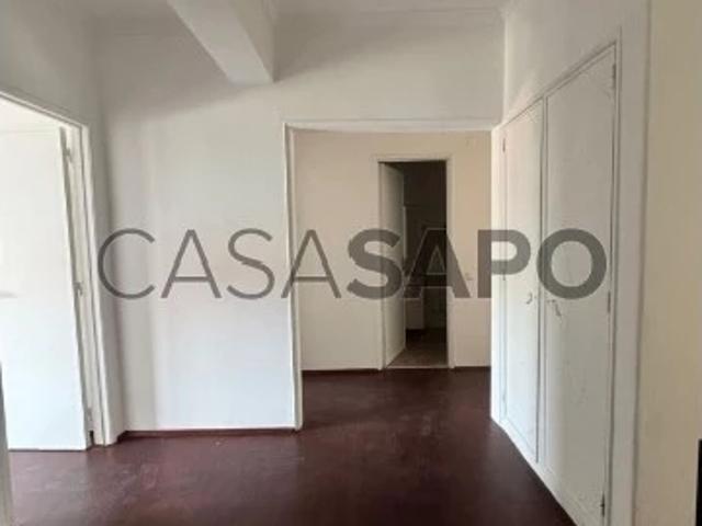 Apartamento alugar em Monte Abraão, Massamá e Monte Abraão