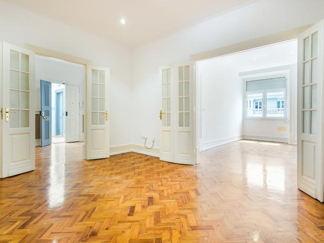 Apartamento alugar em Avenidas Novas, Lisboa