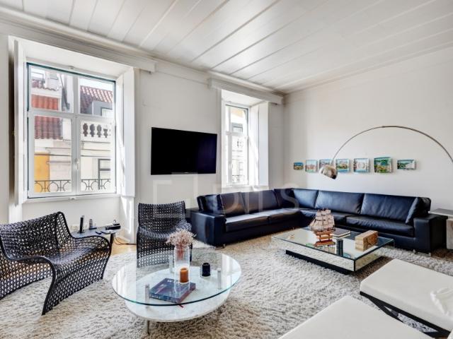 Apartamento alugar em Misericórdia, Lisboa