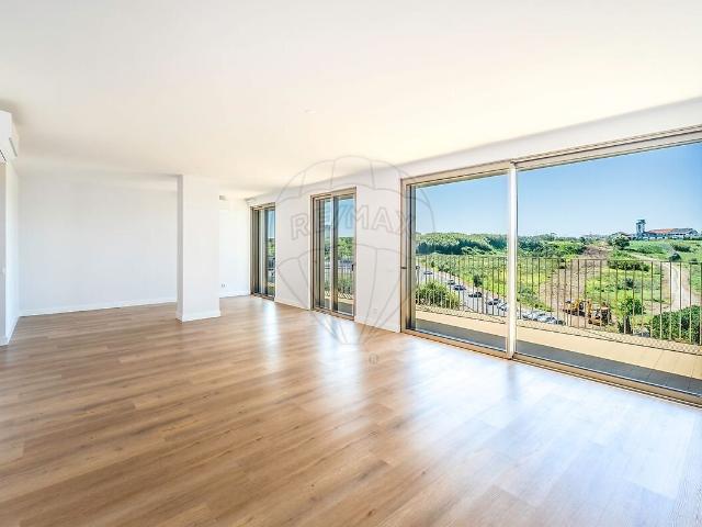 Apartamento alugar em Pedreira dos Húngaros, Oeiras