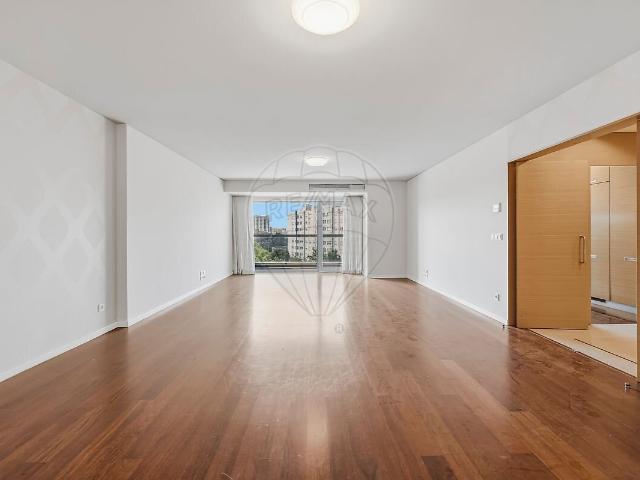 Apartamento alugar em Alvalade, Lisboa