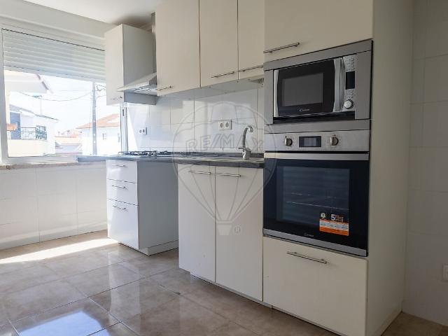 Apartamento alugar em Madorna, Cascais