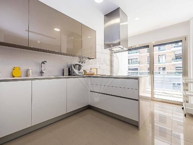 Apartamento alugar em Infantado, Loures