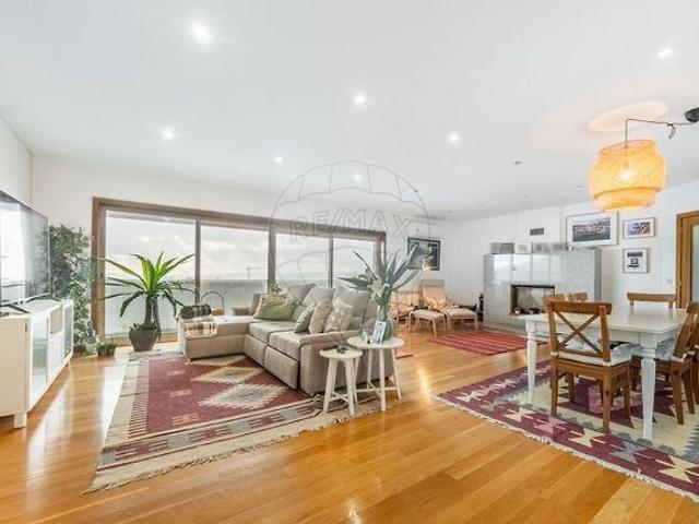 Apartamento alugar em Mesão Frio, Guimarães