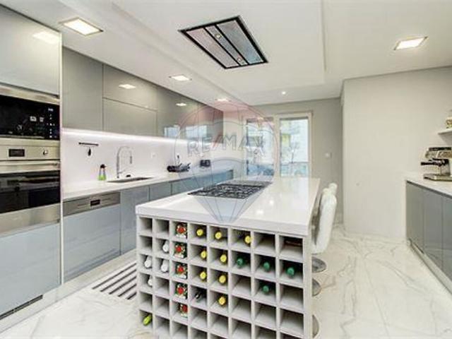 Apartamento alugar em Espargal, Oeiras