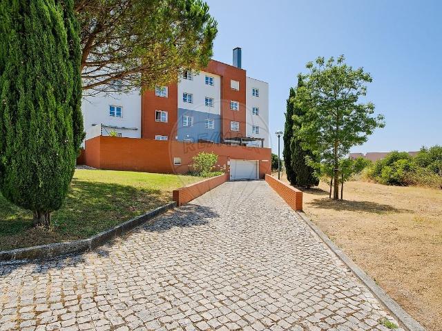 Apartamento alugar em Reboleira, Amadora