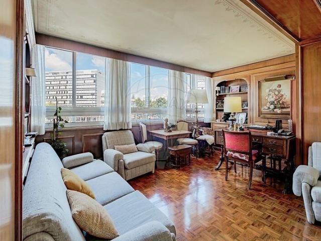 Apartamento venda em Santo António, Lisboa
