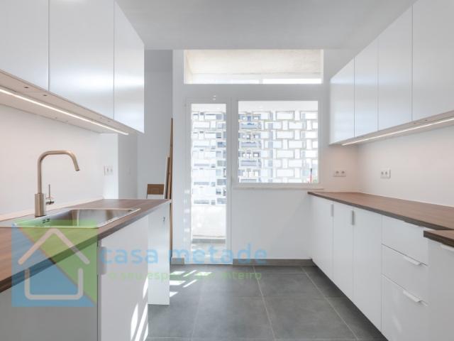 Apartamento venda em Torres de Alfragide, Amadora
