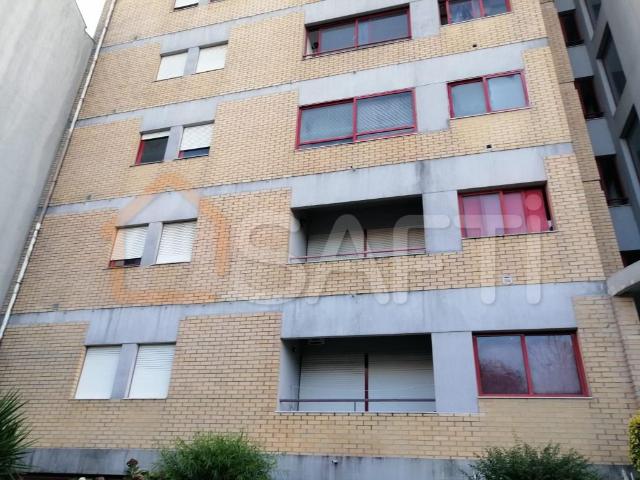 Apartamento venda em Porto