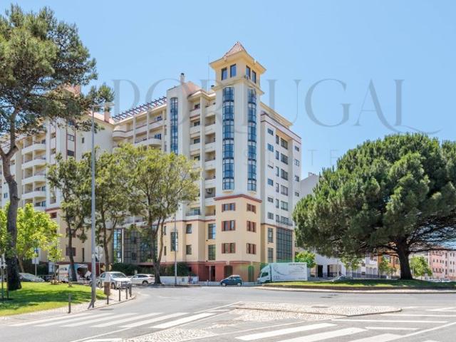Apartamento alugar em Visconde da Luz, Cascais