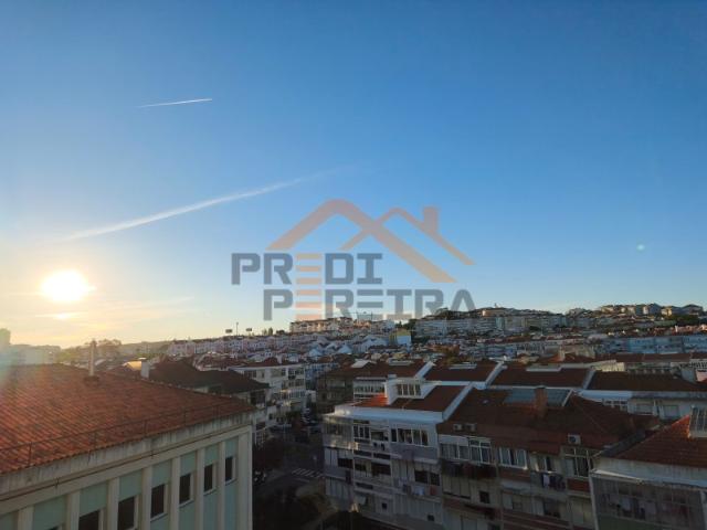 Apartamento venda em Damaia, Amadora