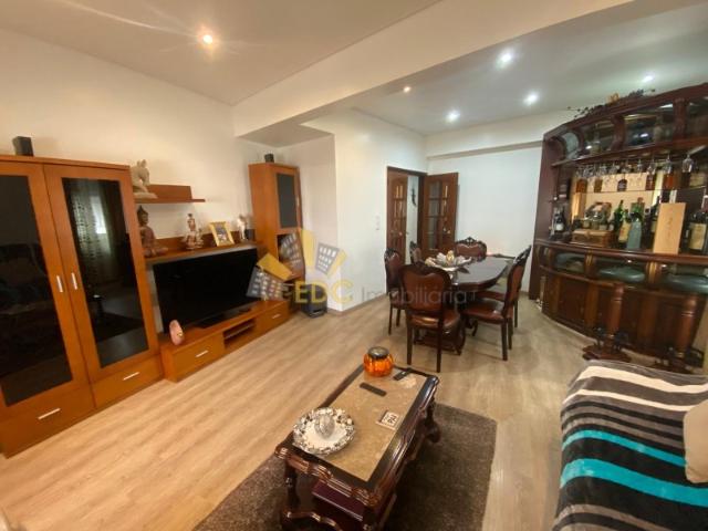 Apartamento venda em Agualva