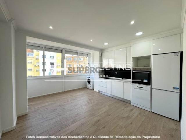 Casa venda em Damaia, Amadora