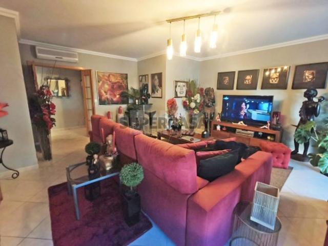 Casa venda em Encosta do Sol, Amadora