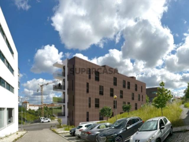 Casa venda em Coimbra, Urbanização Santa Isabel