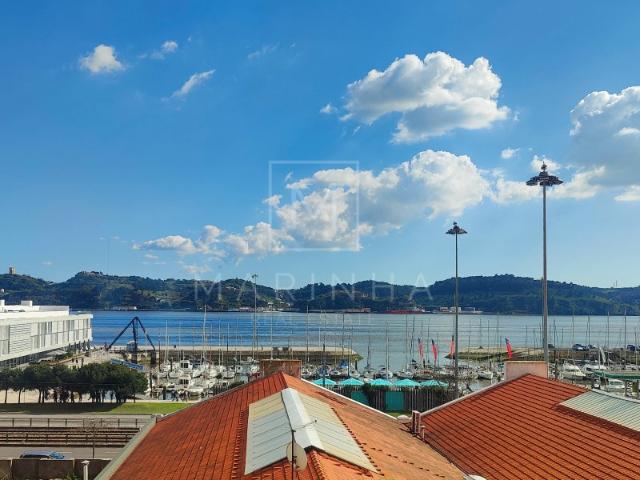Apartamento venda em São Francisco Xavier, Lisboa