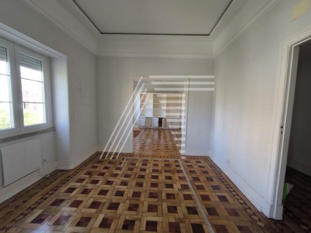 Apartamento alugar em Avenidas Novas, Lisboa