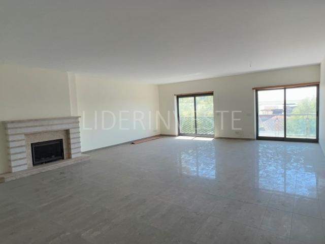 Apartamento venda em Beja (Santiago Maior e São João Baptista), Beja