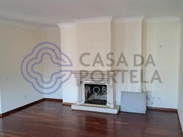 Apartamento alugar em Coimbrã, Sé Nova