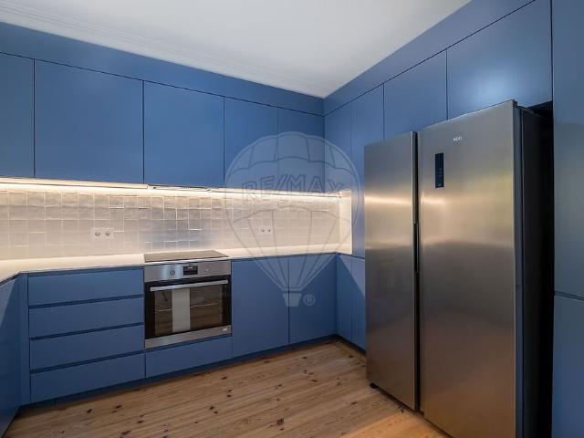 Apartamento alugar em Santo António, Lisboa