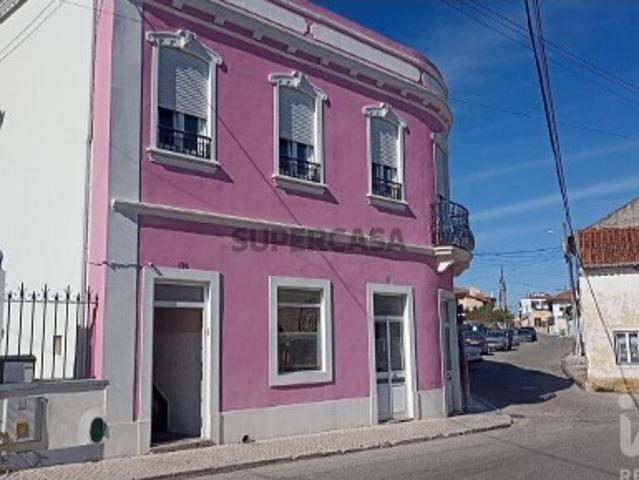 Casa venda em Pederneira, Valado Dos Frades