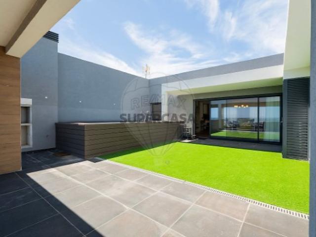 Casa venda em Vista Alta, Amadora