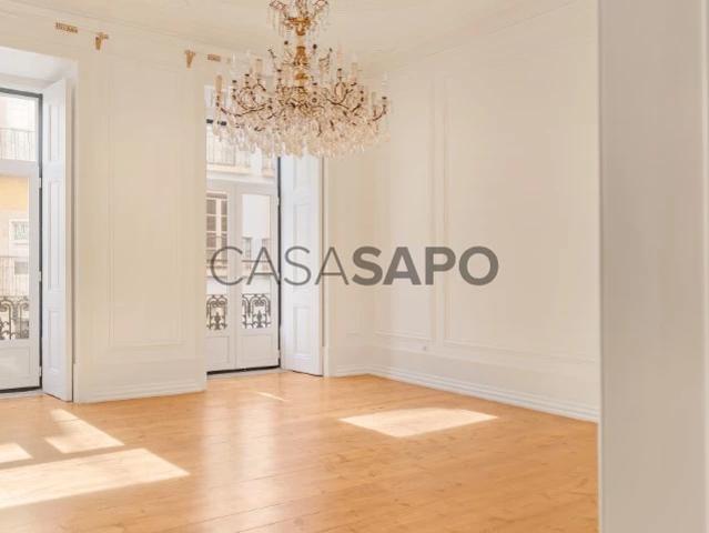 Apartamento alugar em Misericórdia, Lisboa