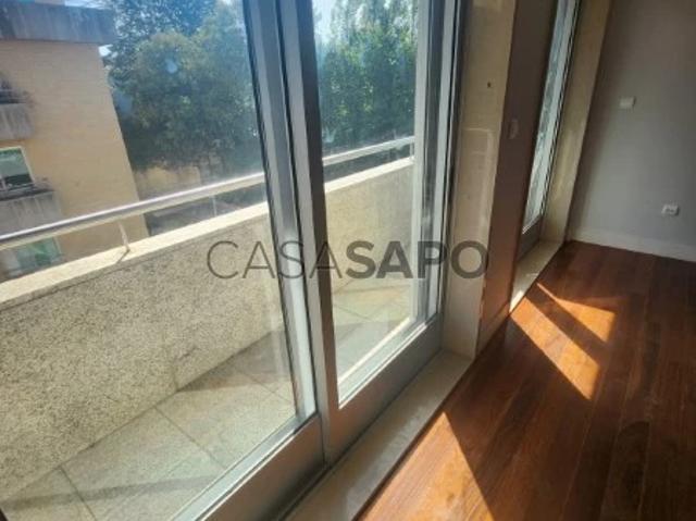 Apartamento alugar em Porto, Lordelo Do Ouro