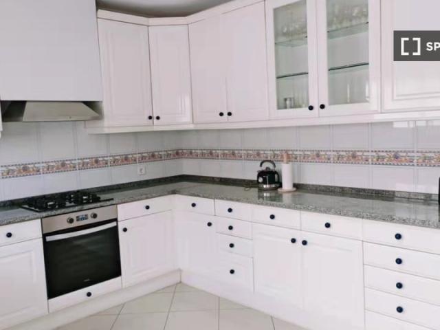Apartamento alugar em Alvide, Cascais