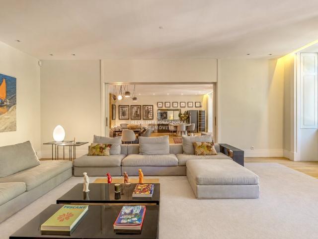 Apartamento venda em Santo António, Lisboa