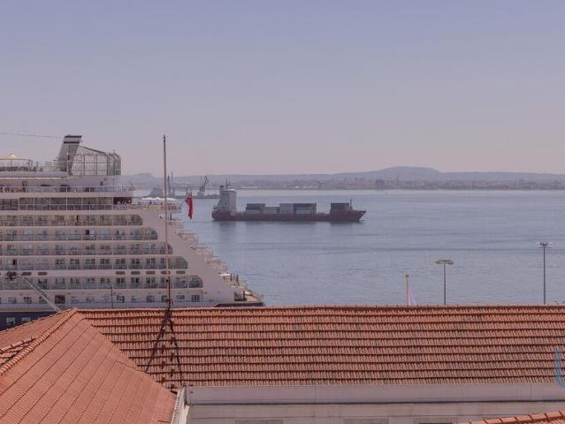Apartamento venda em Santa Maria Maior, Lisboa
