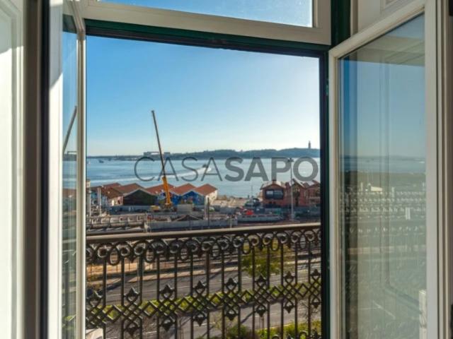 Apartamento alugar em Misericórdia, Lisboa