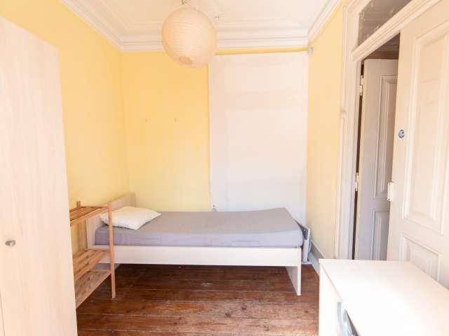 Quarto alugar em Avenidas Novas, Lisboa
