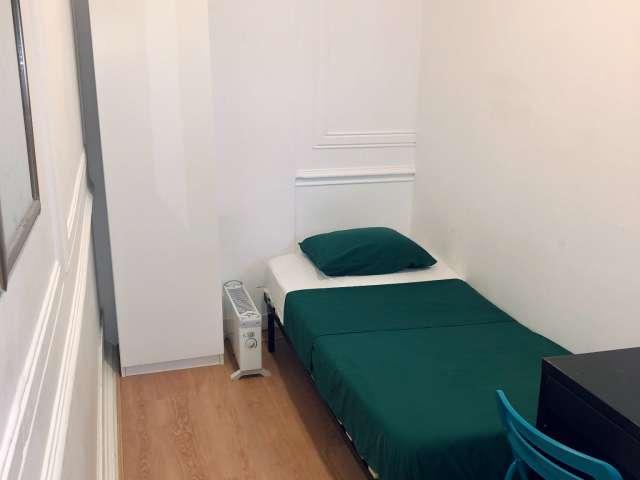 Quarto alugar em Avenidas Novas, Lisboa