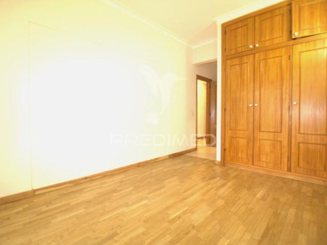 Apartamento alugar em Faro