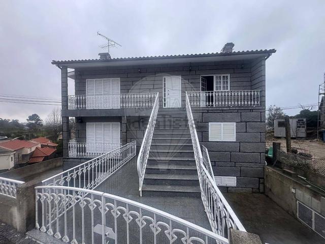 Apartamento venda em Canhões, Tabuado