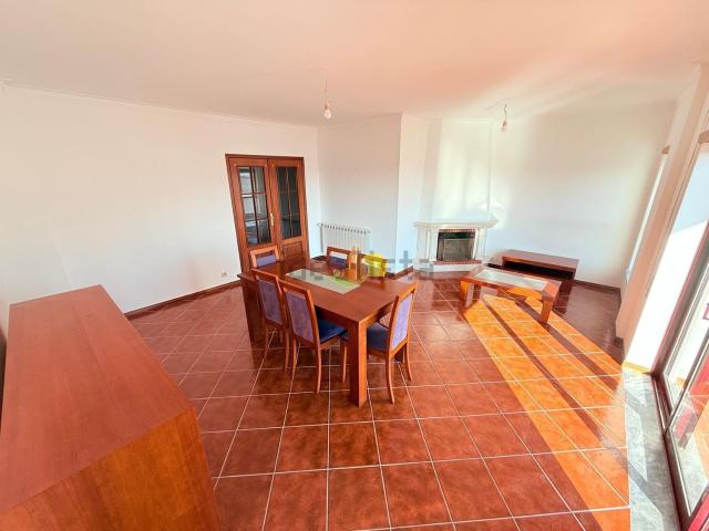 Apartamento venda em Tavarede, Vila Robim