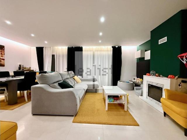 Apartamento venda em Vila Robim, Tavarede