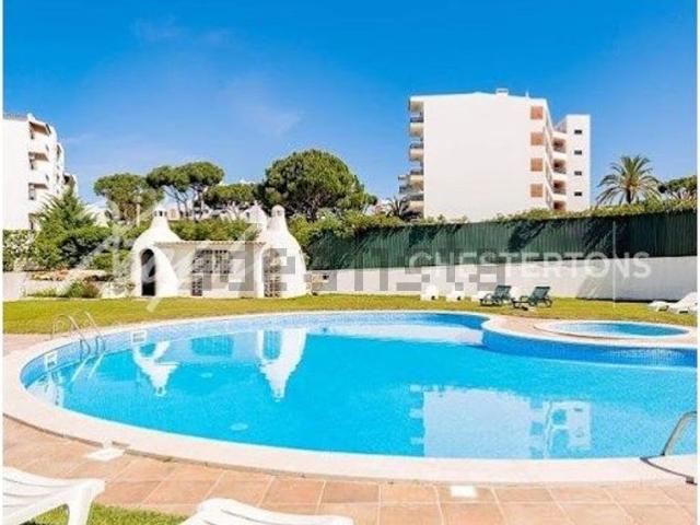 Apartamento venda em Quarteira, Loulé