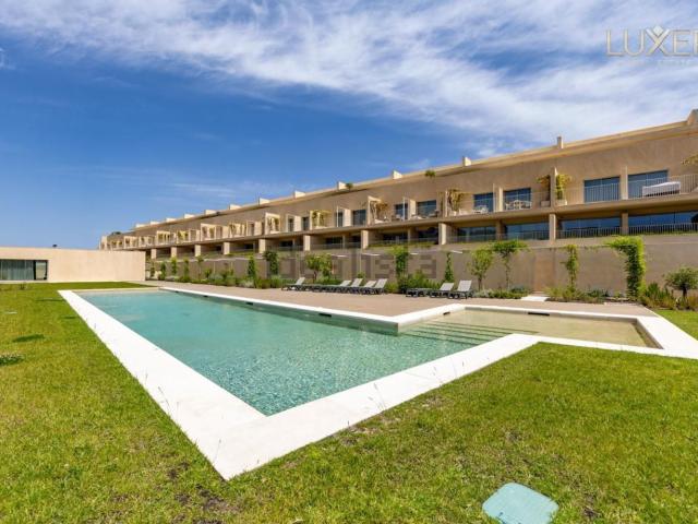 Apartamento alugar em Quarteira, Loulé