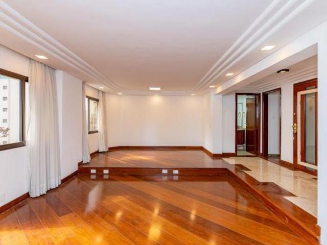 Apartamento venda em Burgo Paulista, São Paulo
