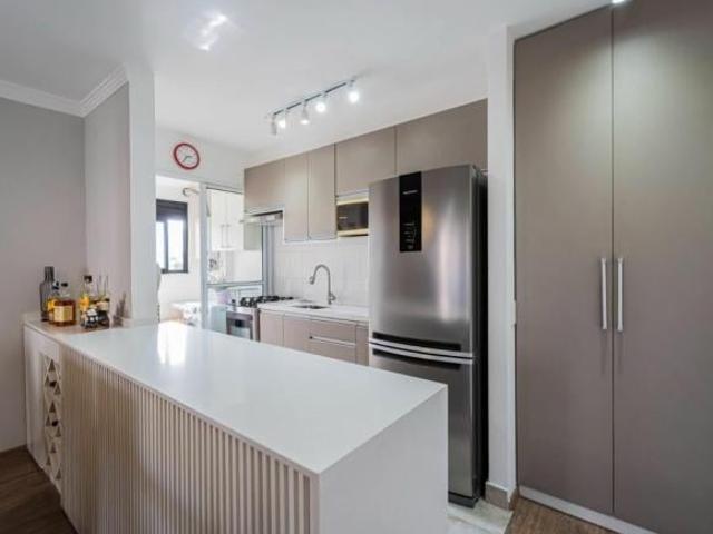 Apartamento venda em Região Imediata de São Paulo, Região Metropolitana de São Paulo