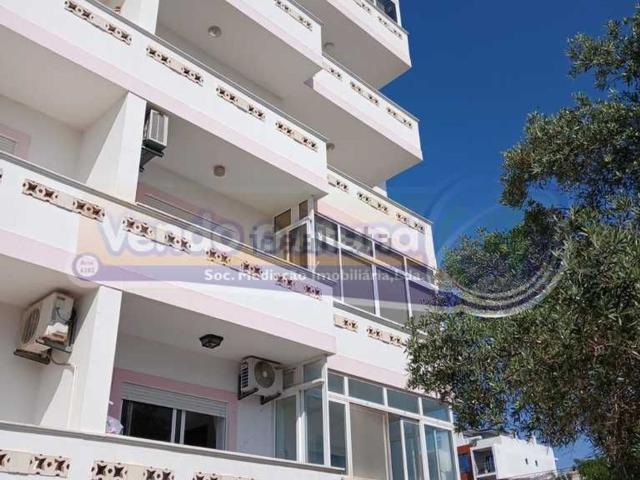 Apartamento venda em Três Bicos, Portimão
