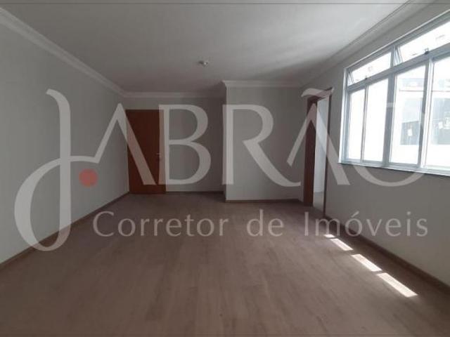 Apartamento venda em Região Geográfica Imediata de Barbacena, Barbacena