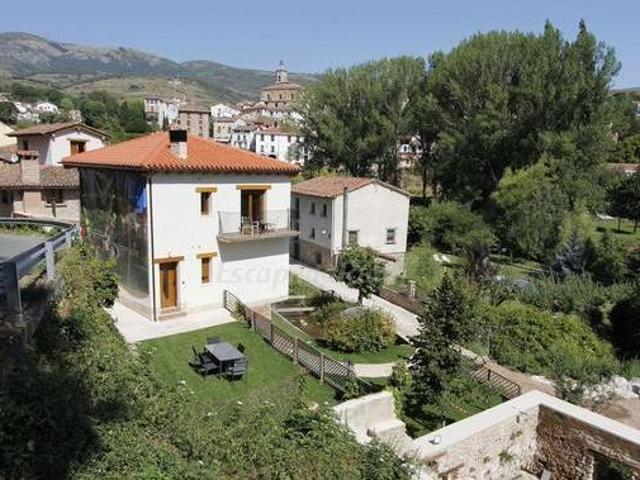 Casa en alquiler en Torrecilla En Cameros, La Rioja