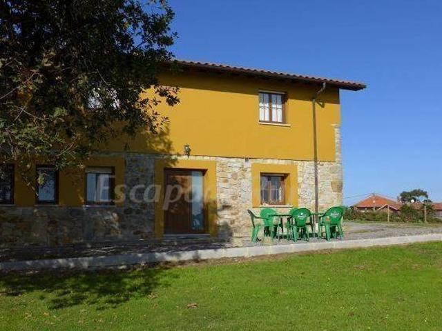 Casa en alquiler en Colunga