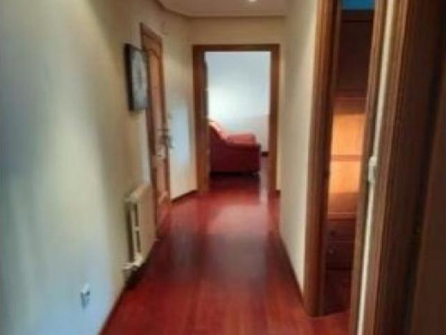 Piso en alquiler en As Lagoas, Ourense