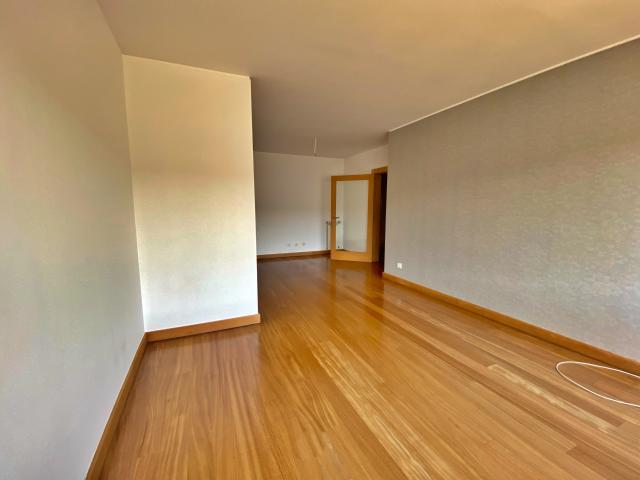 Apartamento alugar em Bairro de Lordelo, Porto