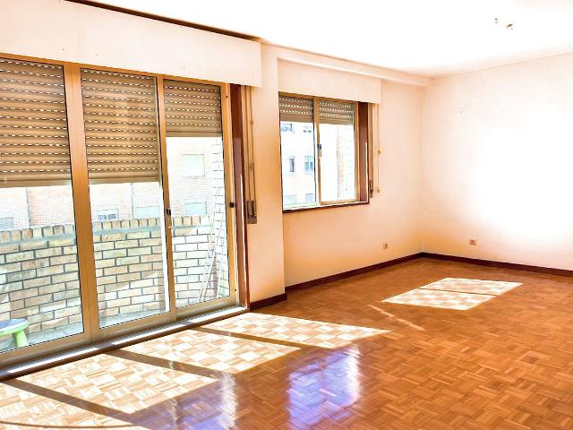 Apartamento alugar em Porto, Aldoar