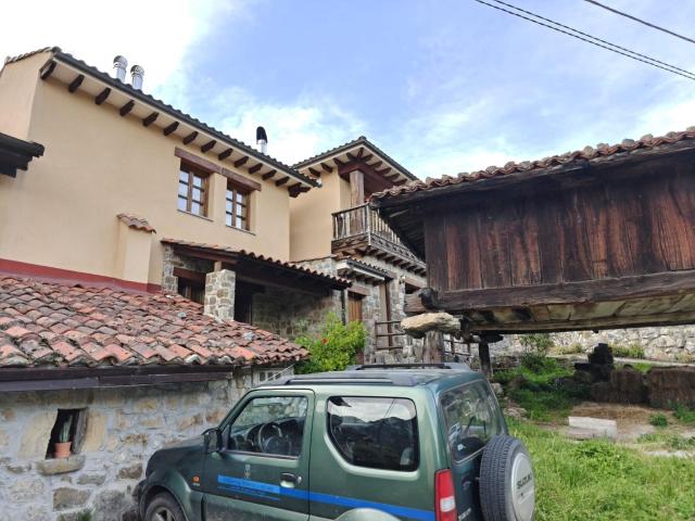 Chalet en venta en Quirós, Asturias